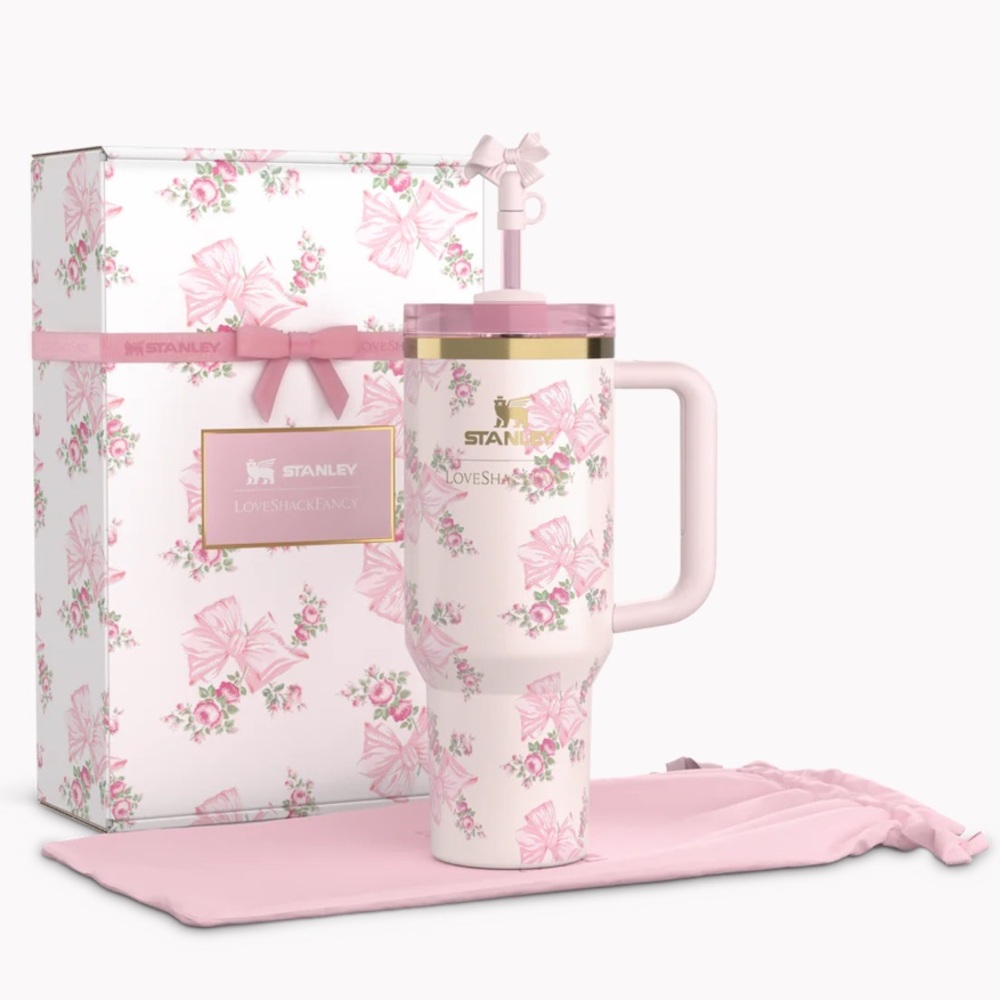 The Stanley x LoveShackFancy Holiday Quencher 40 oz | Rosa Beaux Pink NWT